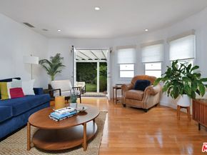 4226 Greenbush Avenue, Sherman Oaks CA 91423