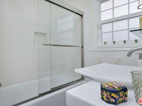 4226 Greenbush Avenue, Sherman Oaks CA 91423