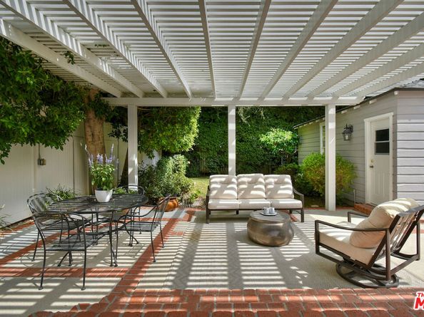 4226 Greenbush Avenue, Sherman Oaks CA 91423