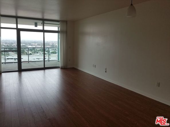 13700 Marina Pointe Drive 1219, Marina Del Rey CA 90292