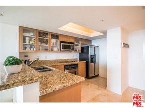 13700 Marina Pointe Drive 1219, Marina Del Rey CA 90292