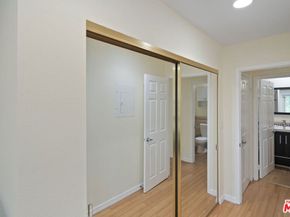 1040 4th Street 108, Santa Monica CA 90403