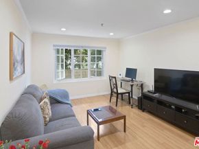 1040 4th Street 108, Santa Monica CA 90403