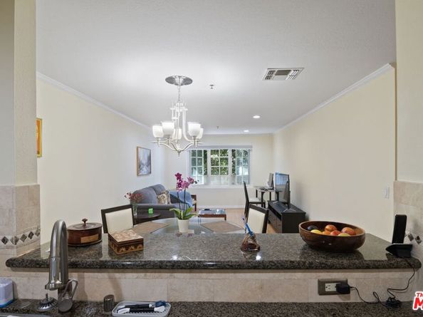 1040 4th Street 108, Santa Monica CA 90403
