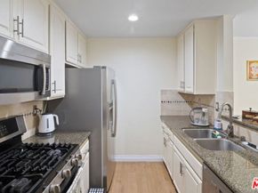 1040 4th Street 108, Santa Monica CA 90403