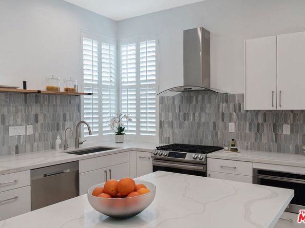 12923 Bluff Creek Drive, Los Angeles CA 90094