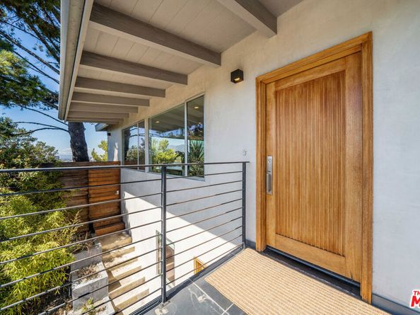 4405 Wawona Street, Los Angeles CA 90065