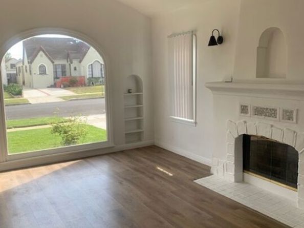 1937 W 80th Street, Los Angeles CA 90047