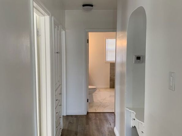 1937 W 80th Street, Los Angeles CA 90047