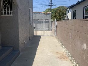 1937 W 80th Street, Los Angeles CA 90047