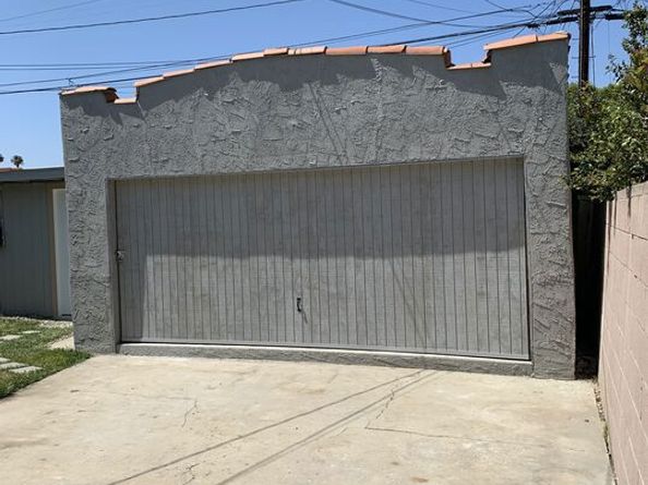 1937 W 80th Street, Los Angeles CA 90047