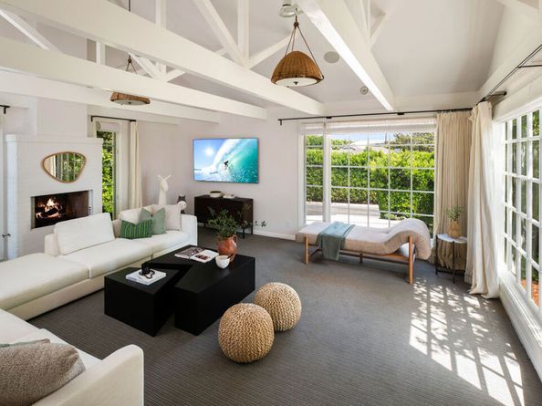 521 Spoleto Drive, Pacific Palisades CA 90272