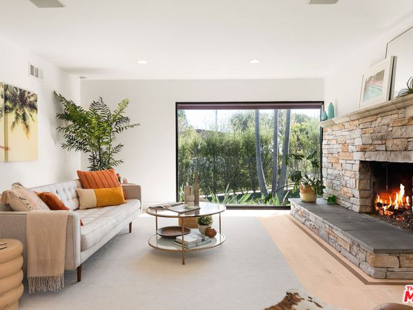 3437 Cloudcroft Drive, Malibu CA 90265