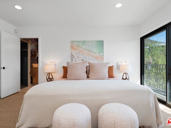 3437 Cloudcroft Drive, Malibu CA 90265