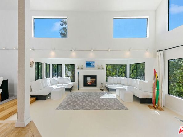 6649 Zumirez Drive, Malibu CA 90265