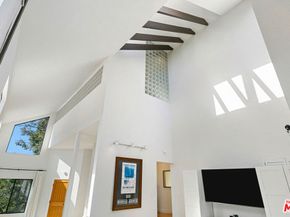 6649 Zumirez Drive, Malibu CA 90265
