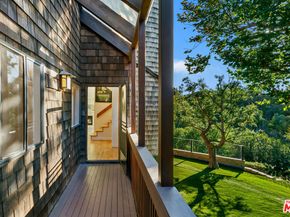 6649 Zumirez Drive, Malibu CA 90265