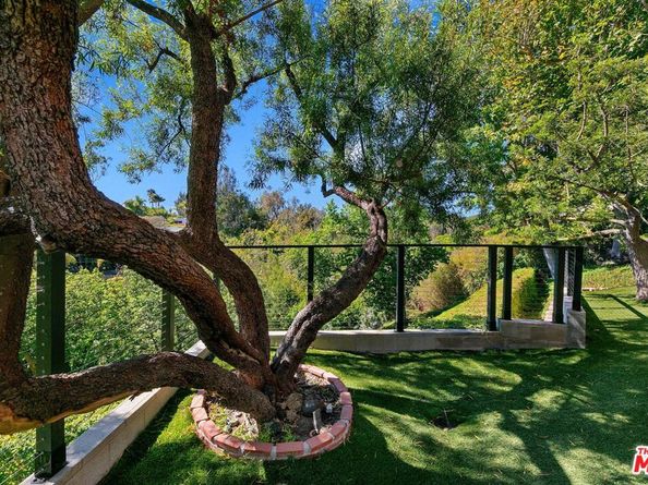 6649 Zumirez Drive, Malibu CA 90265