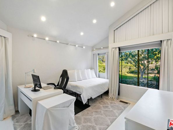 6649 Zumirez Drive, Malibu CA 90265