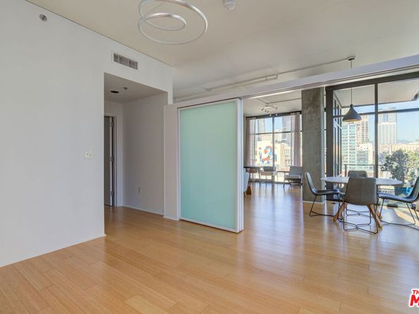 1111 S Grand Avenue 711, Los Angeles CA 90015