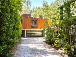 681 Brooktree Road, Santa Monica CA 90402