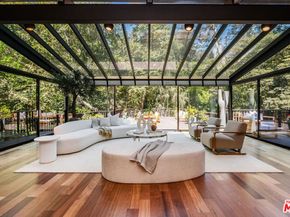 681 Brooktree Road, Santa Monica CA 90402