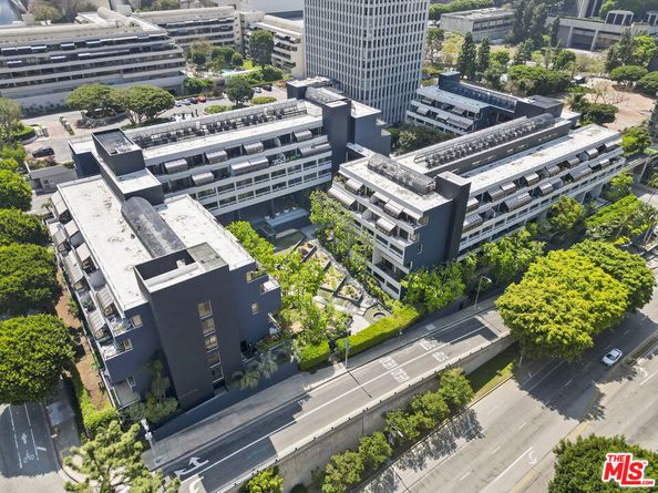 880 W 1st Street 604, Los Angeles CA 90012