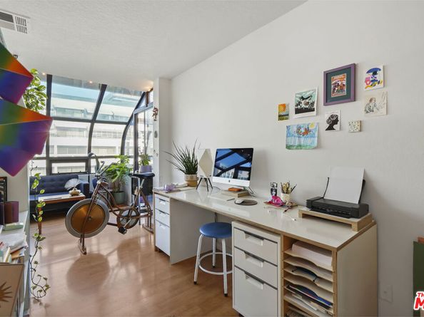 880 W 1st Street 604, Los Angeles CA 90012