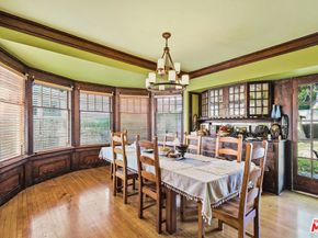 2647 Raymond Avenue, Los Angeles CA 90007