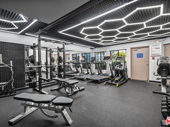 8160 Manitoba Street 208, Playa Del Rey CA 90293