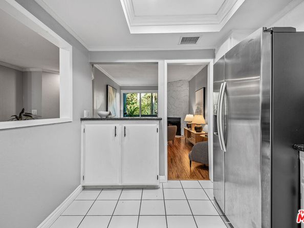 8160 Manitoba Street 208, Playa Del Rey CA 90293