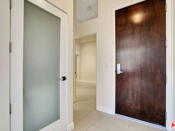 939 S Broadway 802, Los Angeles CA 90015