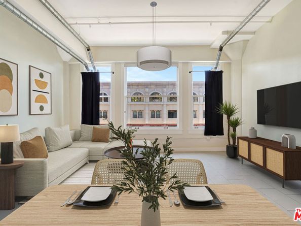 939 S Broadway 802, Los Angeles CA 90015