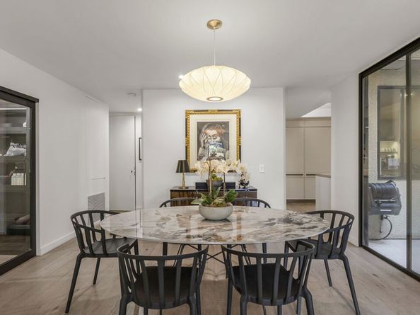 2392 Century Hill, Los Angeles CA 90067