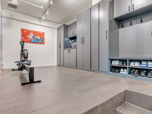 2392 Century Hill, Los Angeles CA 90067