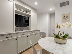 2392 Century Hill, Los Angeles CA 90067