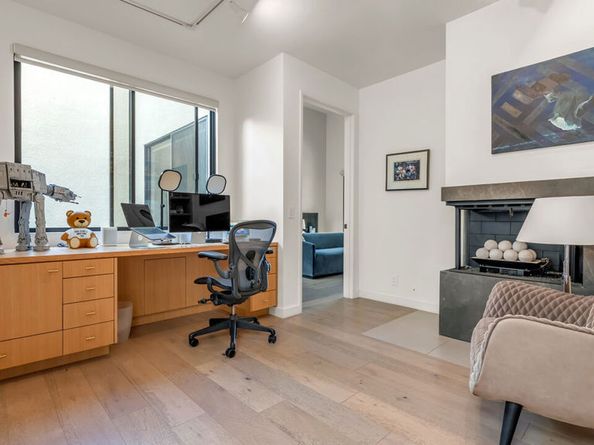 2392 Century Hill, Los Angeles CA 90067