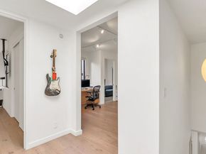 2392 Century Hill, Los Angeles CA 90067