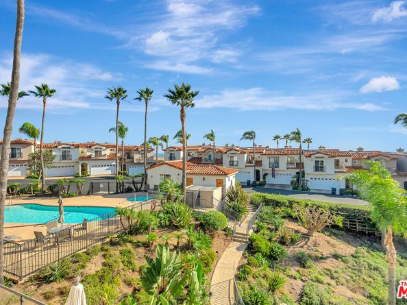 6438 Lunita Road, Malibu CA 90265