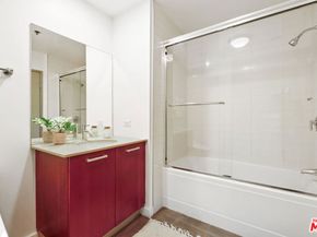 645 W 9th Street 237, Los Angeles CA 90015