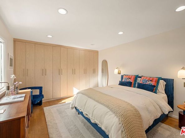 3241 Federal Avenue, Los Angeles CA 90066