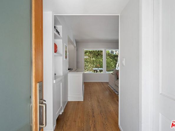 3241 Federal Avenue, Los Angeles CA 90066