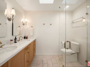 3241 Federal Avenue, Los Angeles CA 90066