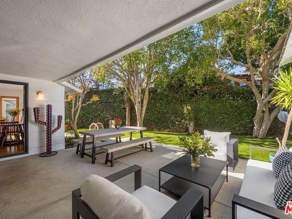 3241 Federal Avenue, Los Angeles CA 90066