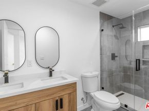 10821 Hartsook Street, North Hollywood CA 91601