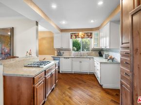 15570 Briarwood Drive, Sherman Oaks CA 91403