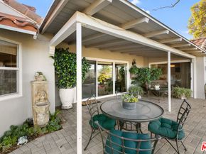 15570 Briarwood Drive, Sherman Oaks CA 91403