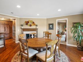 15570 Briarwood Drive, Sherman Oaks CA 91403