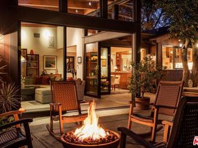 4244 Bluebell Avenue, Studio City CA 91604