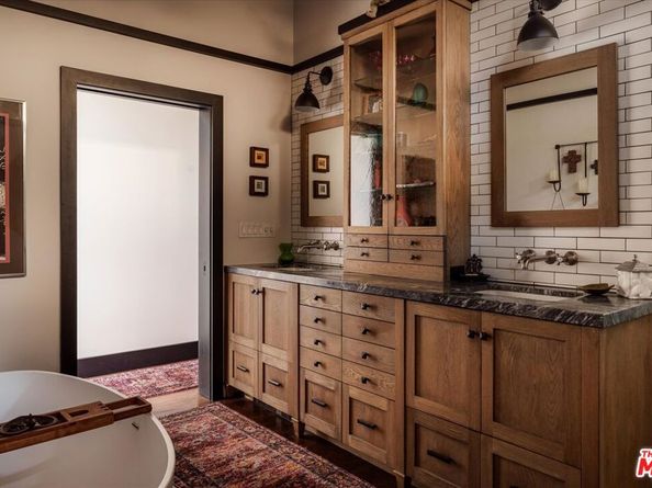 4244 Bluebell Avenue, Studio City CA 91604